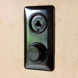 Dimmer mit Abdeckung